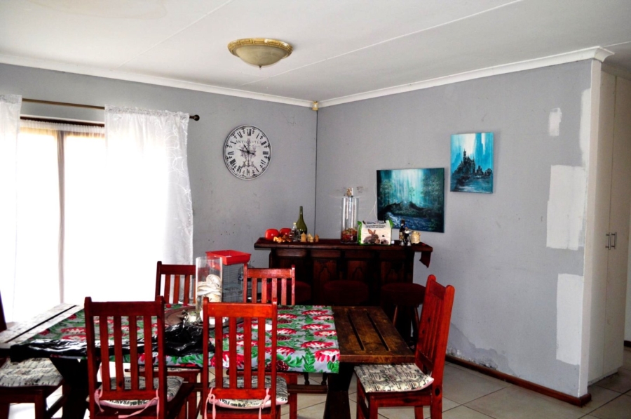 3 Bedroom Property for Sale in Wavecrest Eastern Cape
